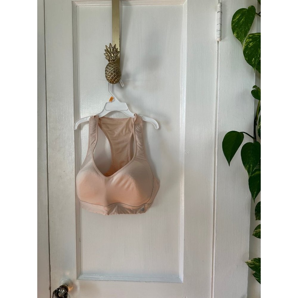 Layer 8 Women's Racerback Bra - Cream